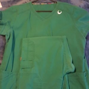 Dickies stretch green scrubs